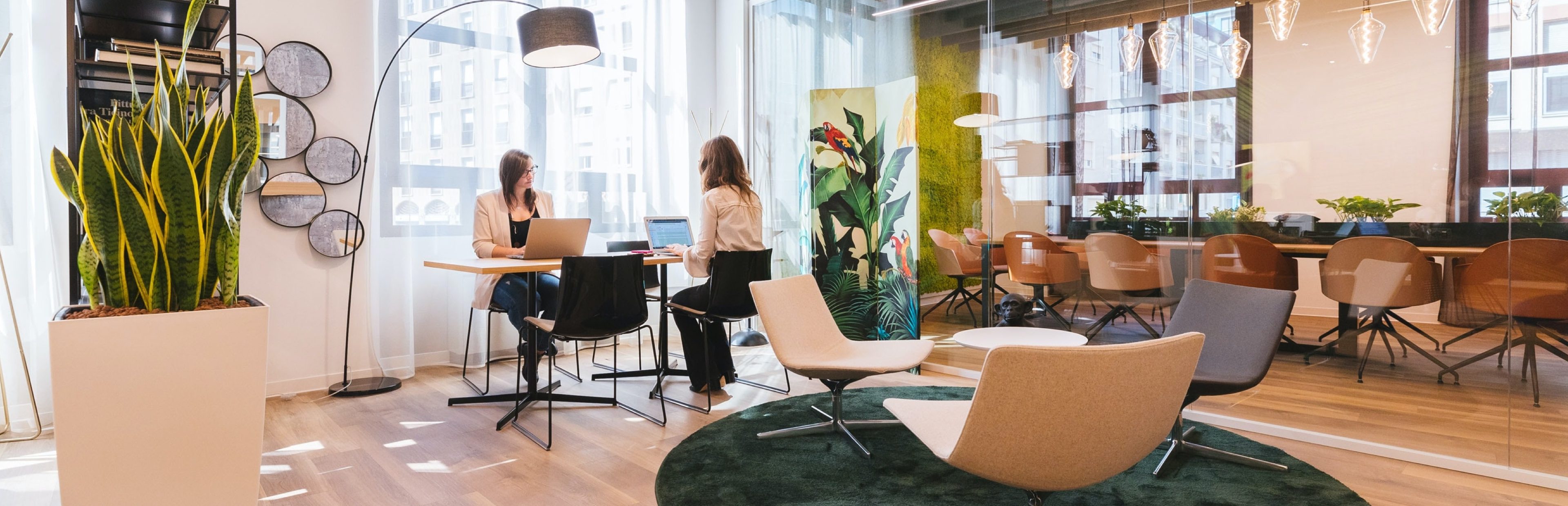 How Coworking enables Digital Nomads to work from anywhere