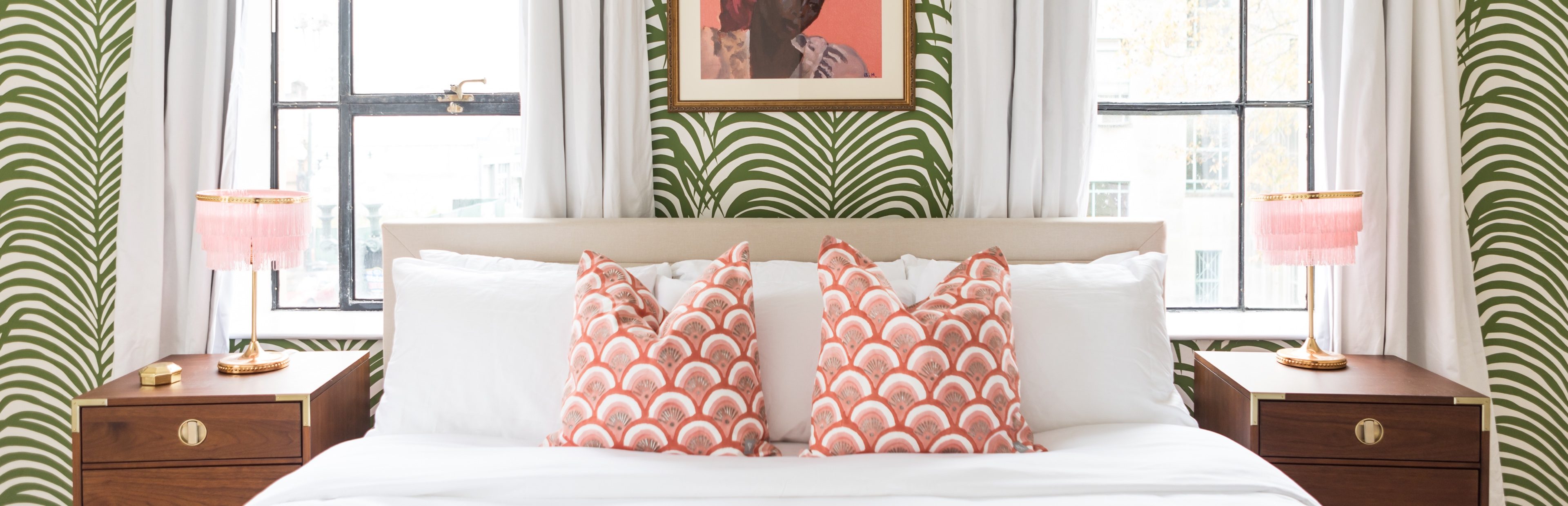 Elevate the short stay guest experience: Check-in & Check-out