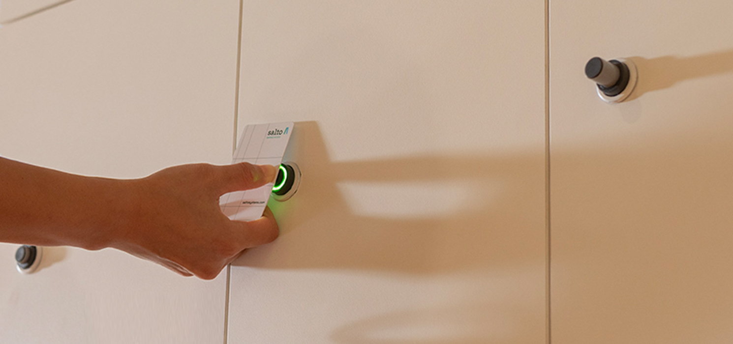 Maximize workspace productivity and flexibility with smarter access and lockers Maximize workspace productivity and flexibility with smarter access and lockers 