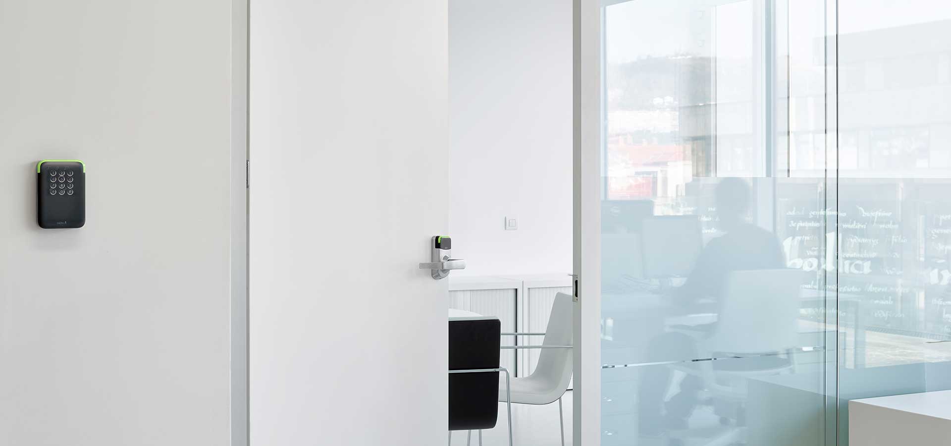 design-xs-reader-keypad-ansi-ambiente