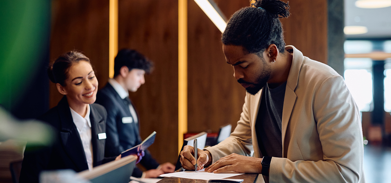 Reimagining Hospitality: the role of PMS integration in smart access ecosystems